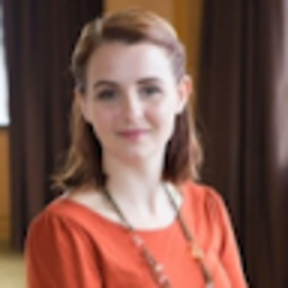 Meet your Posher, Sarah - Picture 1 of 1